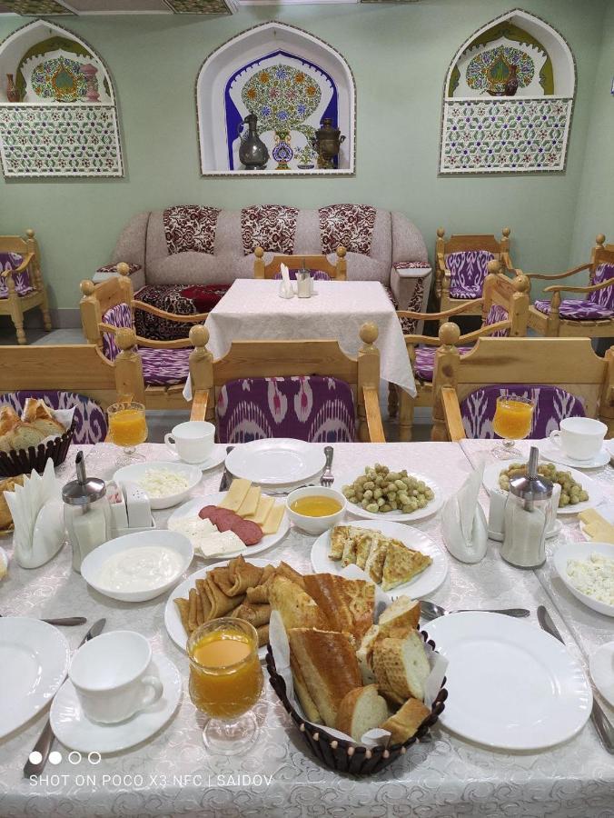 Old Gate Family Guest House Бухара Екстериор снимка