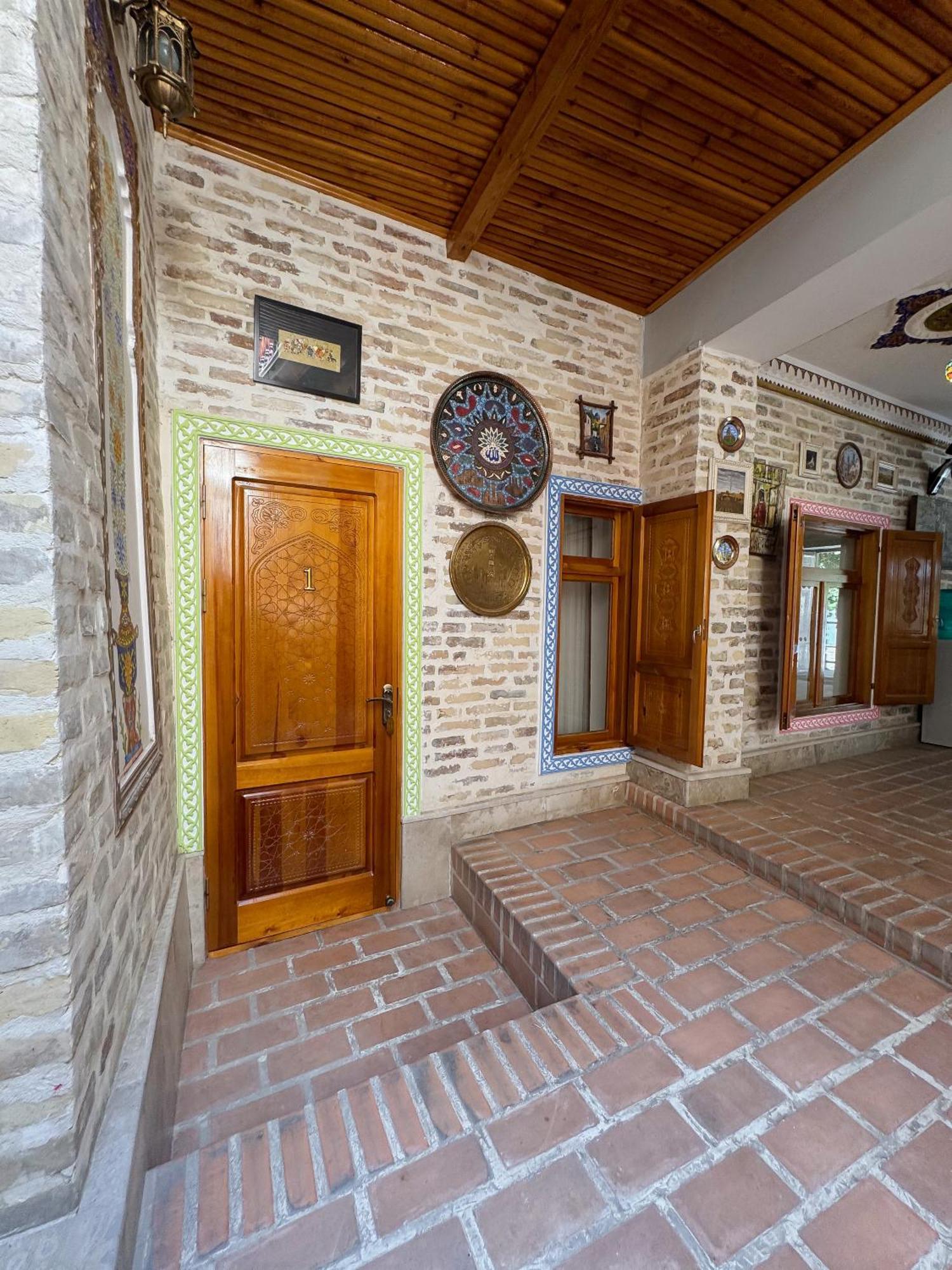 Old Gate Family Guest House Бухара Екстериор снимка