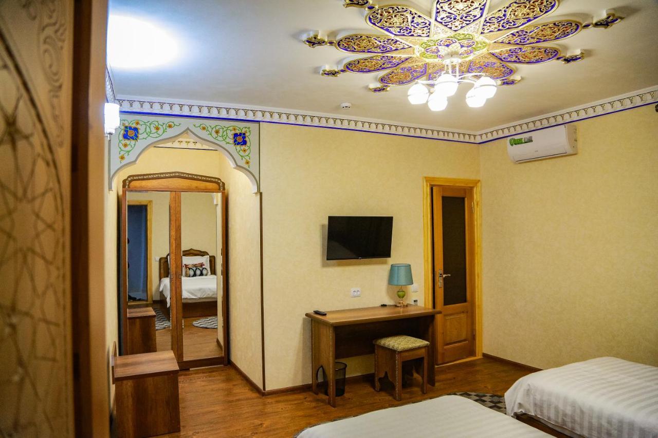 Old Gate Family Guest House Бухара Екстериор снимка