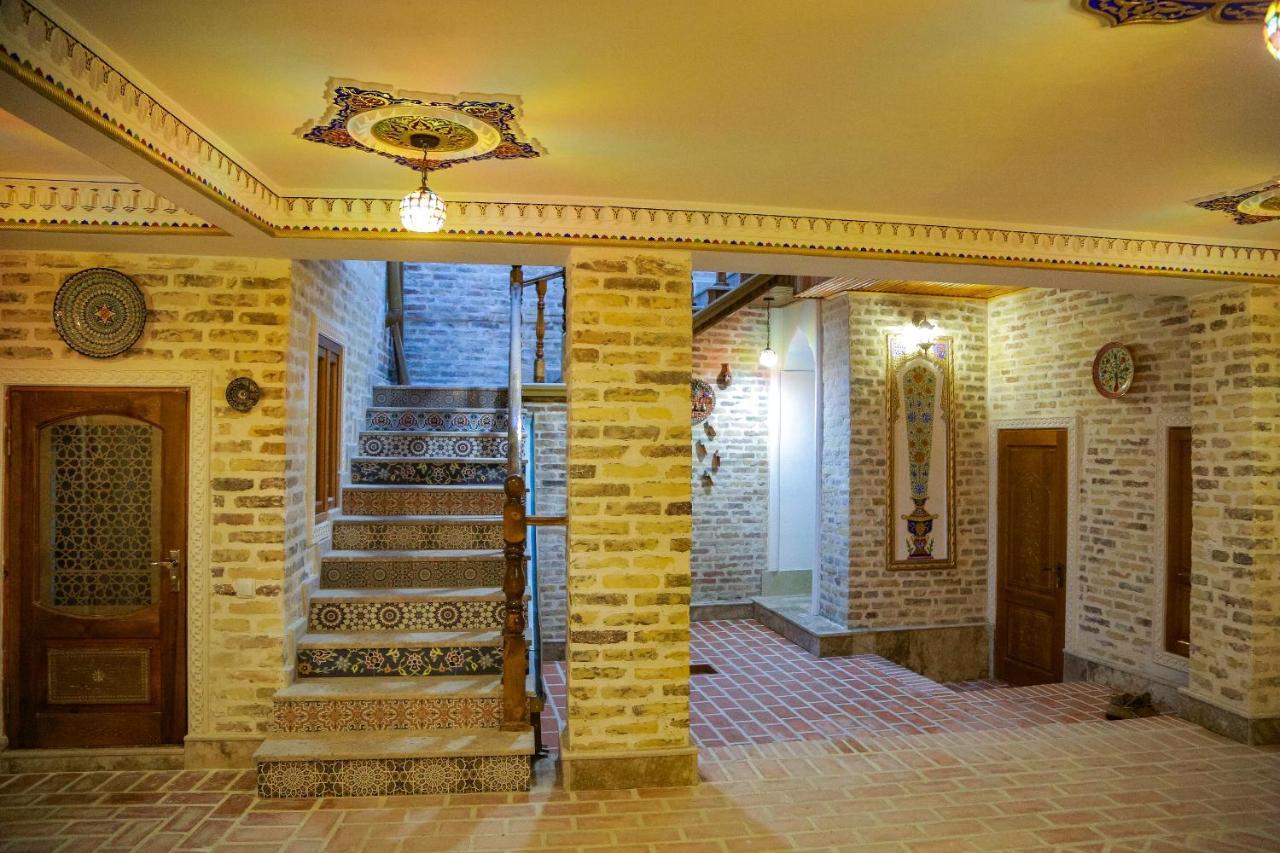 Old Gate Family Guest House Бухара Екстериор снимка