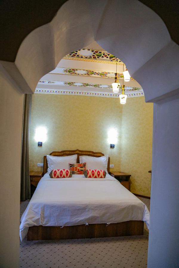 Old Gate Family Guest House Бухара Екстериор снимка