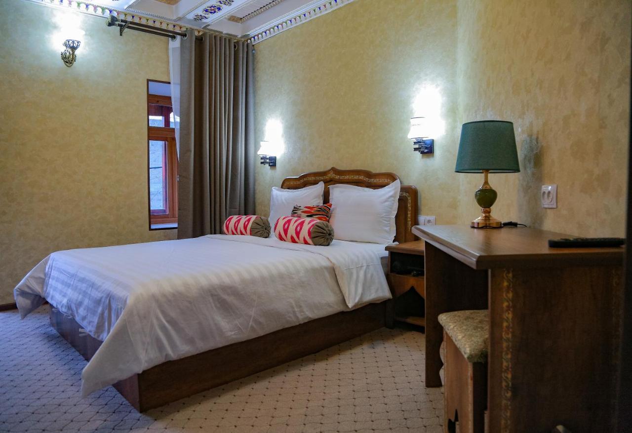 Old Gate Family Guest House Бухара Екстериор снимка