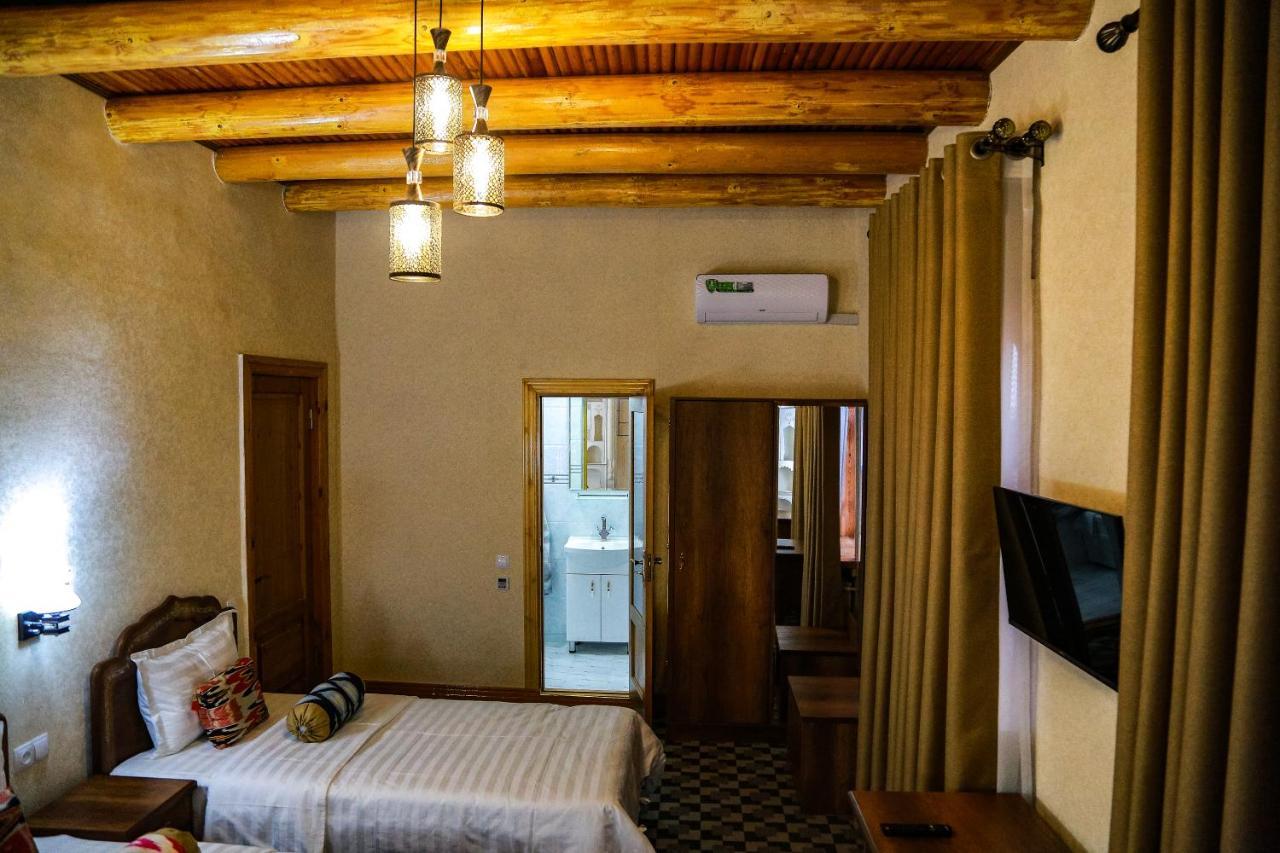 Old Gate Family Guest House Бухара Екстериор снимка
