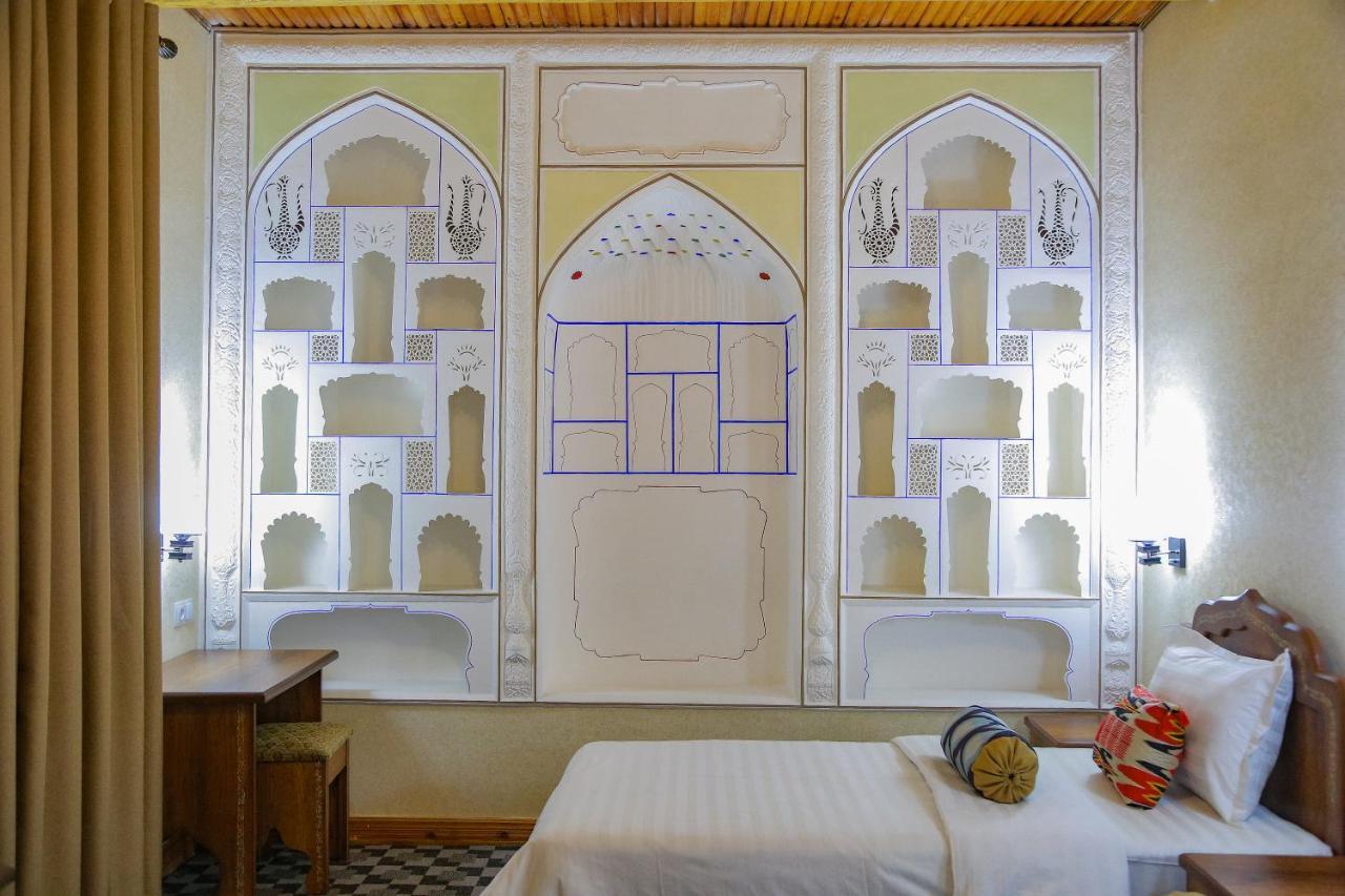 Old Gate Family Guest House Бухара Екстериор снимка