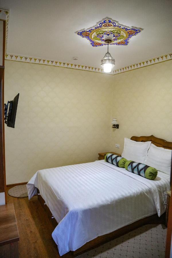 Old Gate Family Guest House Бухара Екстериор снимка